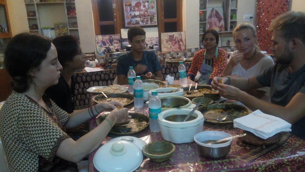Pushkar Cooking Art And Home Stay Ngoại thất bức ảnh